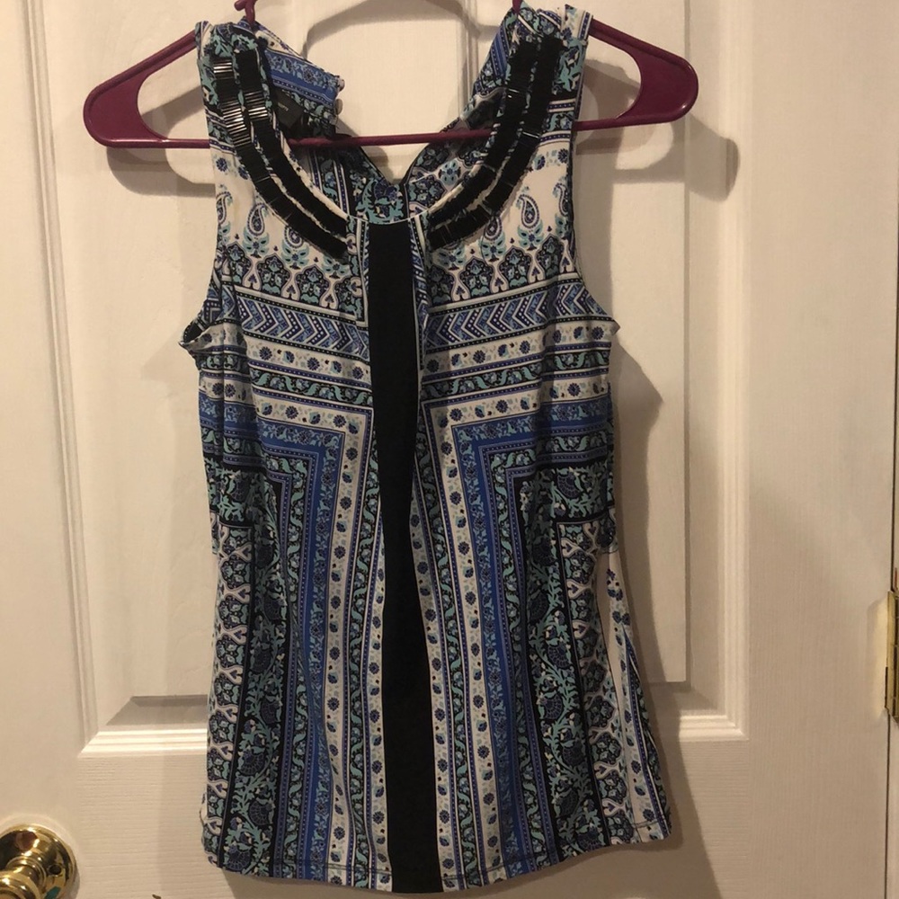 Sleeveless top